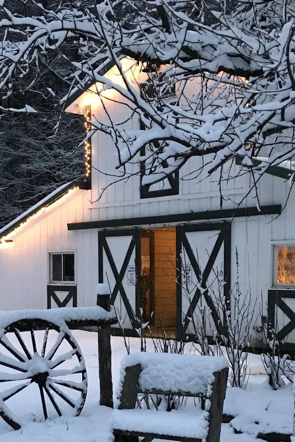 Valle Crucis Farm 外观 照片