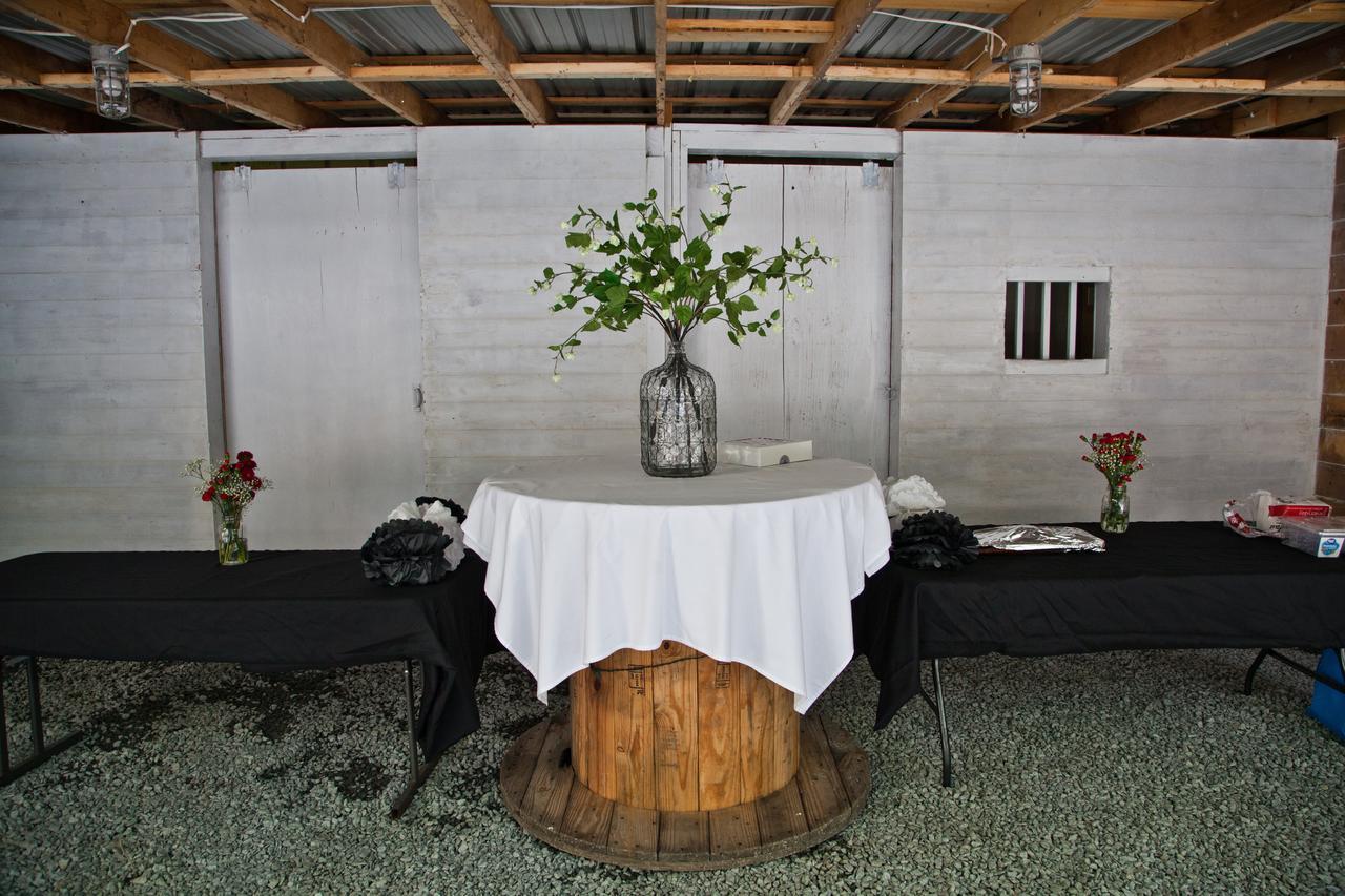 Valle Crucis Farm 外观 照片